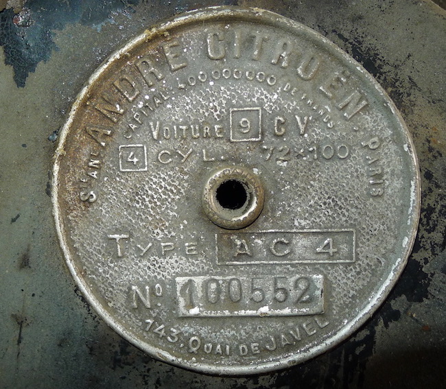 plaque chassis r.jpg